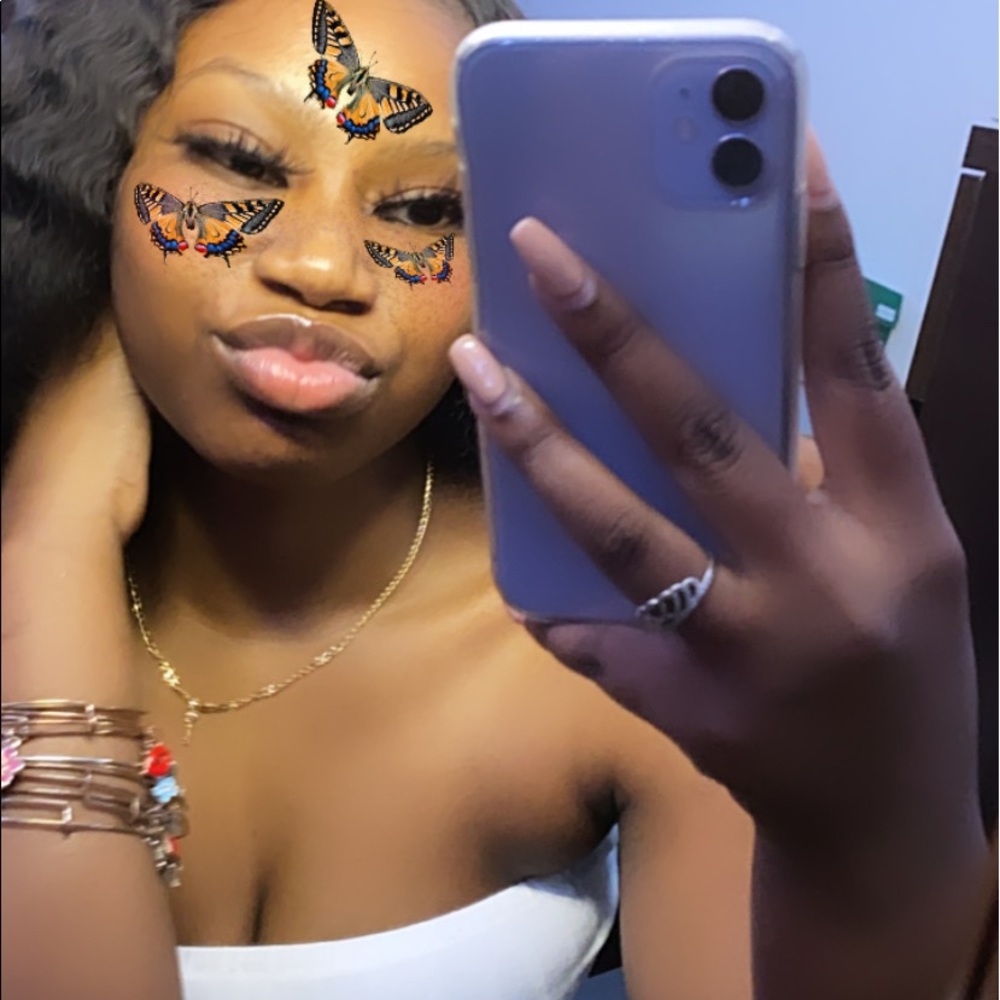 Meet your Posher, Za’nya